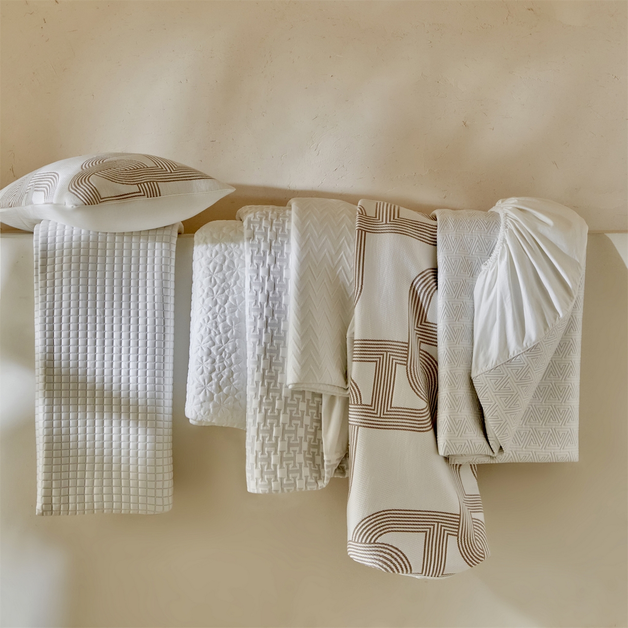 91家纺网 家纺一手货源 找家纺 傲蕾良品  2026新款出口韩国高分子冰丝软凉席【床笠&平铺款】 组合图