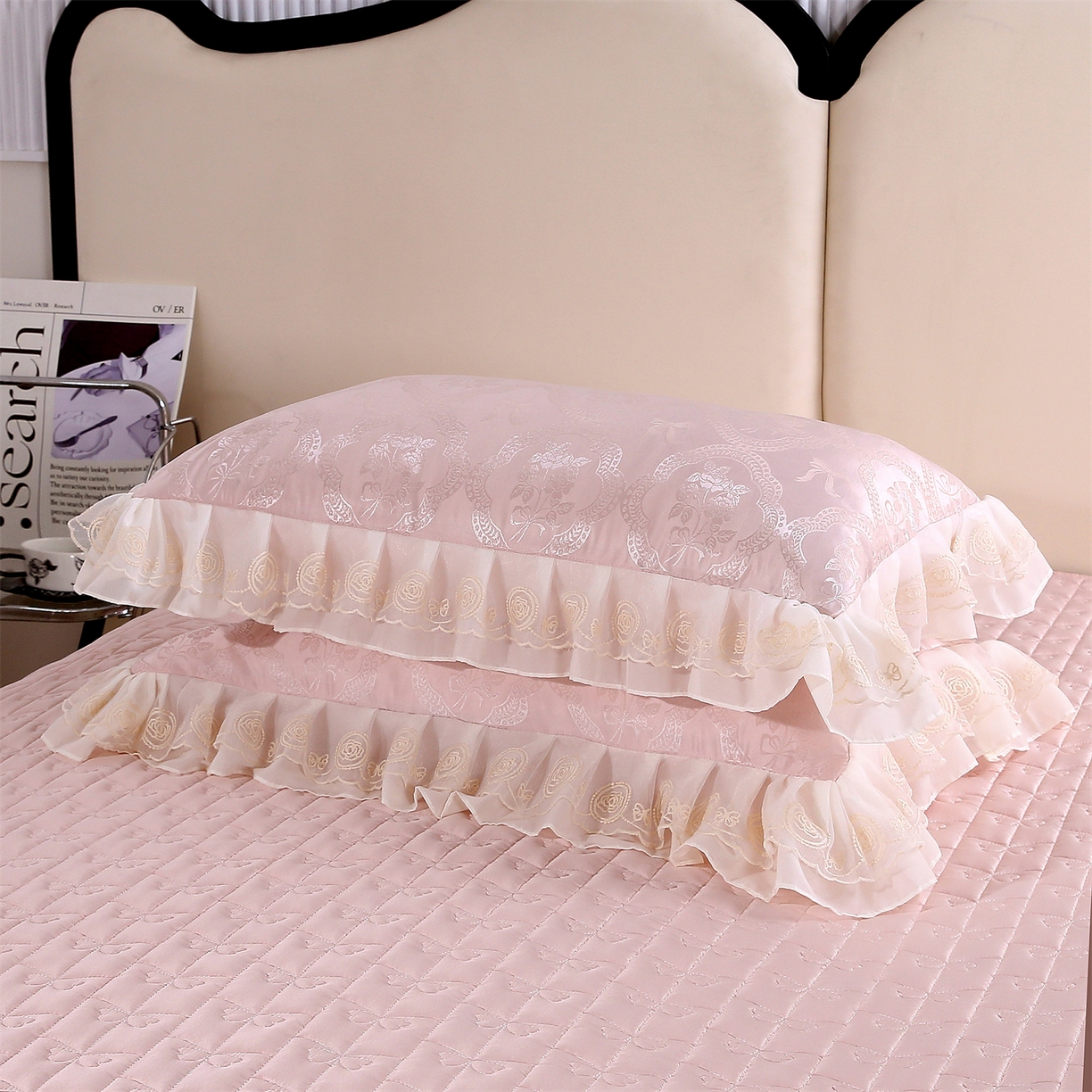 91家纺网 家纺一手货源 找家纺 提花大世界 2026新款轻奢法式蕾丝花边款丝滑水洗真丝天丝提花床单床笠床盖四件套 洛丽塔之梦-樱花玉