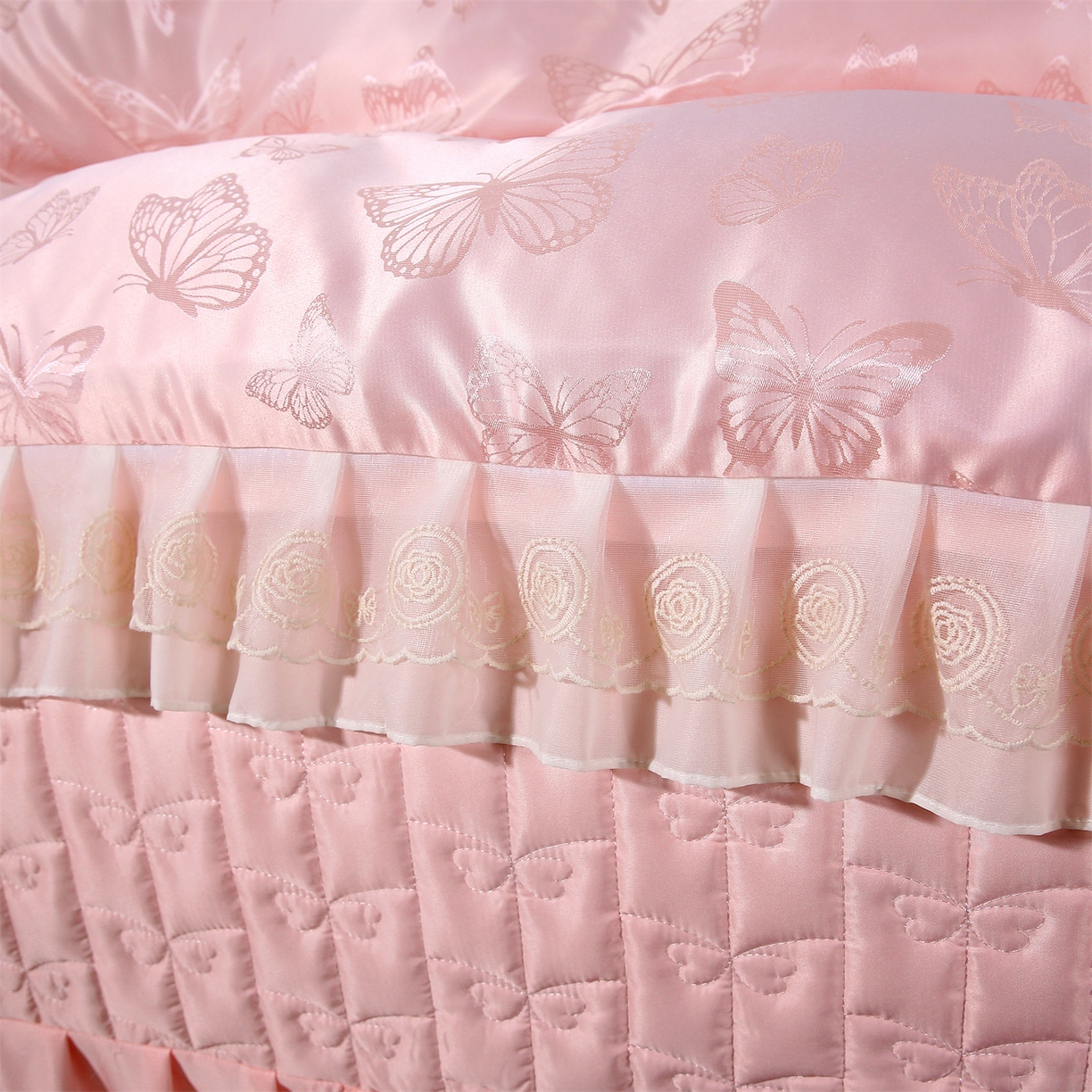 91家纺网 家纺一手货源 找家纺 提花大世界 2026新款轻奢法式蕾丝花边款丝滑水洗真丝天丝提花床单床笠床盖四件套 蝴蝶绮梦-蜜桃粉