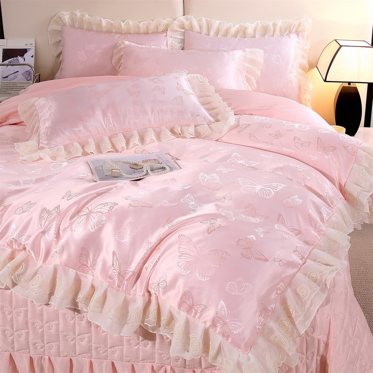 提花大世界 2026新款轻奢法式蕾丝花边款丝滑水洗真丝天丝提花床单床笠床盖四件套 蝴蝶绮梦-蜜桃粉
