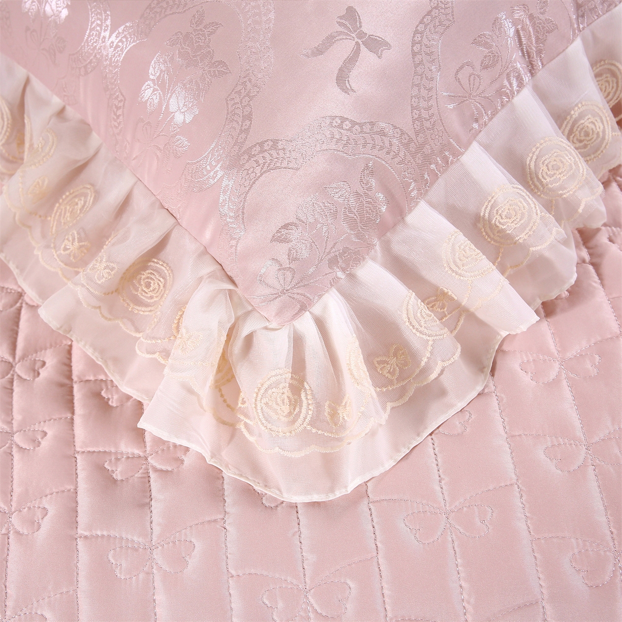 91家纺网 家纺一手货源 找家纺 提花大世界 2026新款轻奢法式蕾丝花边款丝滑水洗真丝天丝提花床单床笠床盖四件套 洛丽塔之梦-樱花玉