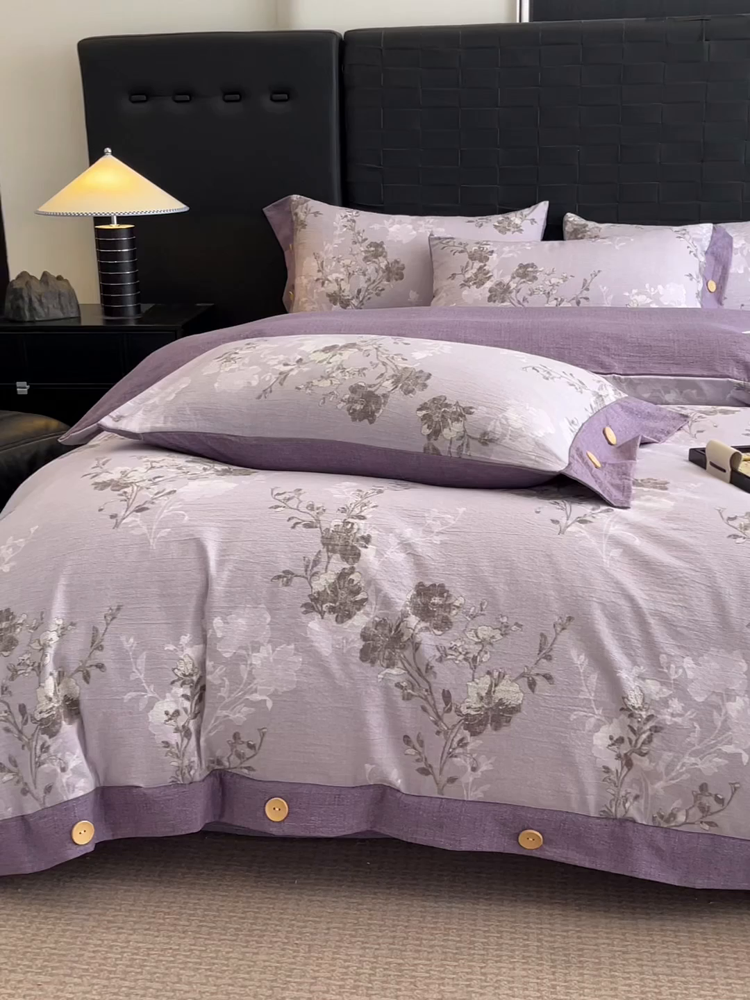 91家纺网 家纺一手货源 找家纺 梦舒羽 2026春夏新款A类原麻纽扣四件套加厚被套床单宿舍双人床仿亚麻套件-最新款 春风序