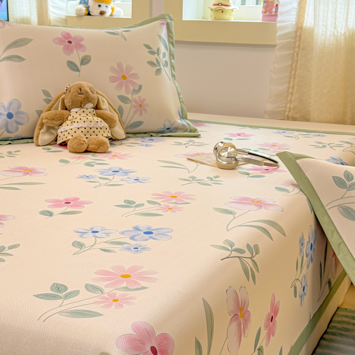 91家纺网 家纺一手货源 找家纺 慕尚家纺 2026新款凉感冰丝凉席席子 花开不语