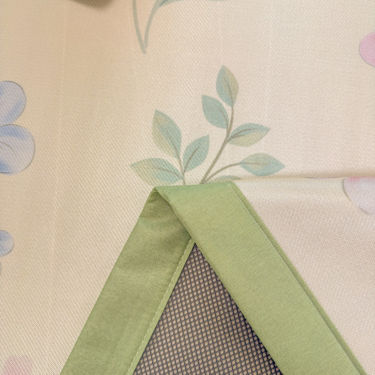 91家纺网 家纺一手货源 找家纺 慕尚家纺 2026新款凉感冰丝凉席席子 花开不语