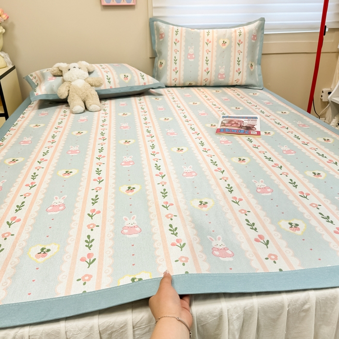 91家纺网 家纺一手货源 找家纺 慕尚家纺 2026新款凉感冰丝凉席席子 花园兔