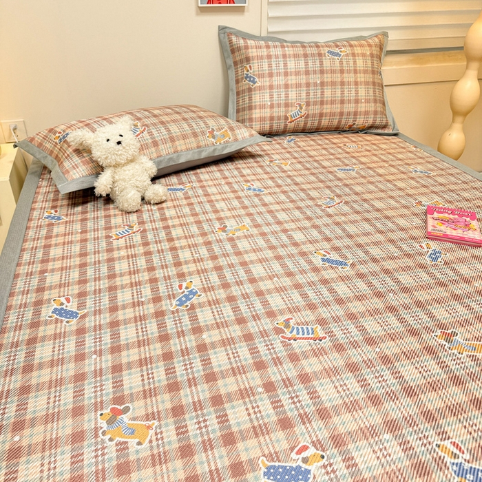 91家纺网 家纺一手货源 找家纺 慕尚家纺 2026新款凉感冰丝凉席席子 腊肠犬