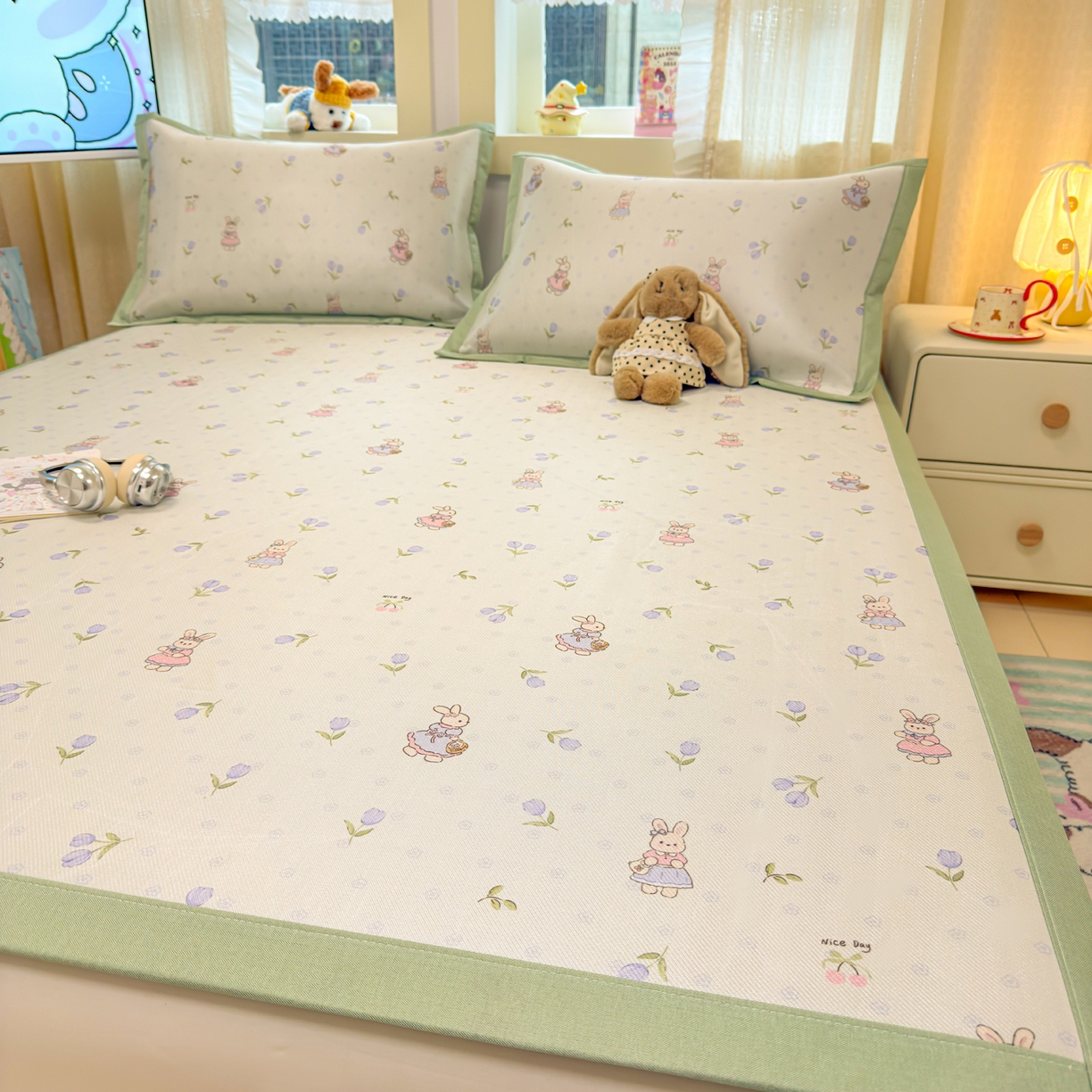 91家纺网 家纺一手货源 找家纺 慕尚家纺 2026新款凉感冰丝凉席席子 郁金香小兔