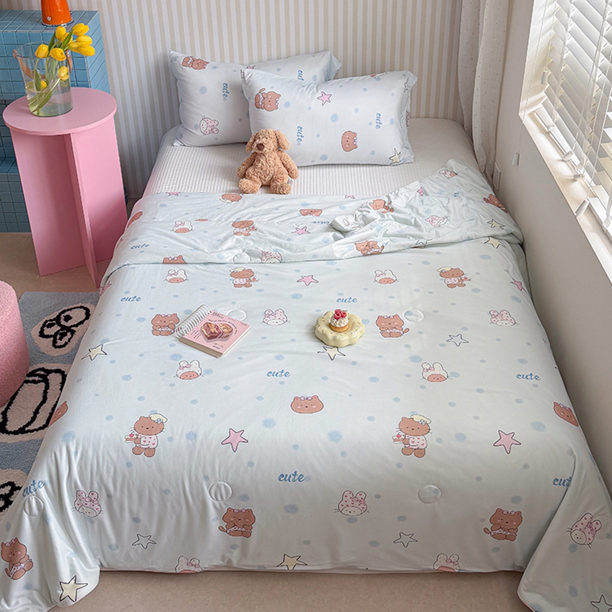 91家纺网 家纺一手货源 找家纺 （总）桃子家居 2026新款A类卡通小清新奶乎乎高品质牛奶丝软糯针织棉嵌绳工艺夏被系列