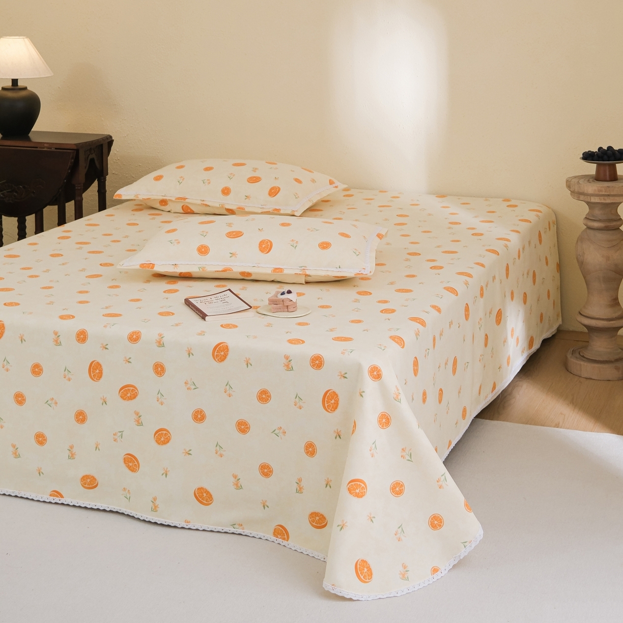 91家纺网 家纺一手货源 找家纺 慕绸家纺（原萌宝老粗布厂家） 2026新款原棉细纱工艺款亲肤柔软老粗布床单凉席席子春夏热门款-直播热卖圆角花边款 甜橙日记