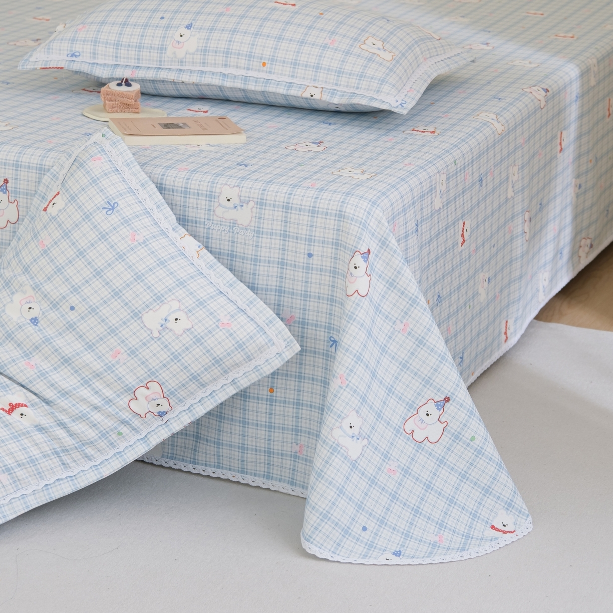 91家纺网 家纺一手货源 找家纺 慕绸家纺（原萌宝老粗布厂家） 2026新款原棉细纱工艺款亲肤柔软老粗布床单凉席席子春夏热门款-直播热卖圆角花边款 甜格派对