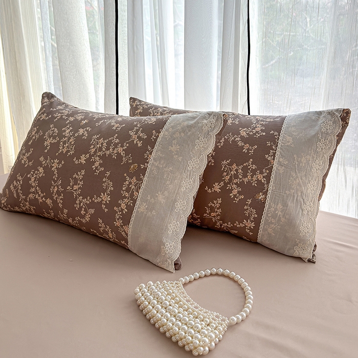 91家纺网 家纺一手货源 找家纺 竹合家纺 2026春夏新款古法水洗仿棉云感棉夏被四件套全棉花边印花夏凉被空调被 安之若素