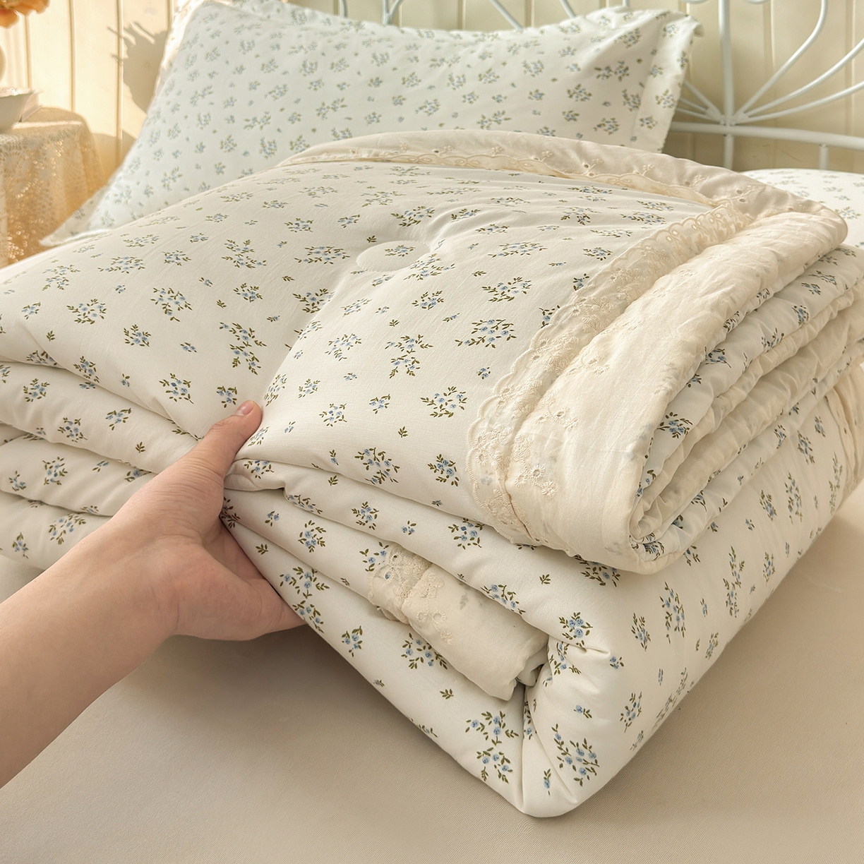 91家纺网 家纺一手货源 找家纺 （总）景眠 2026春夏新款花边款大豆夏被夏凉被空调被