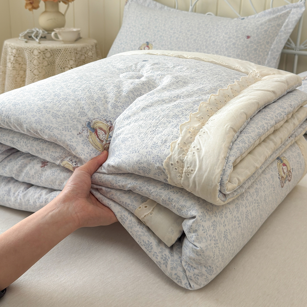 91家纺网 家纺一手货源 找家纺 （总）景眠 2026春夏新款花边款大豆夏被夏凉被空调被