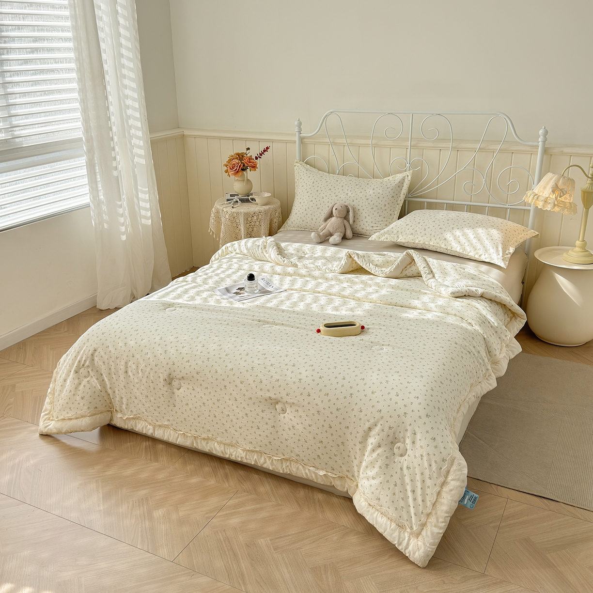 91家纺网 家纺一手货源 找家纺 景眠 2026春夏新款花边款大豆夏被夏凉被空调被 繁花点点