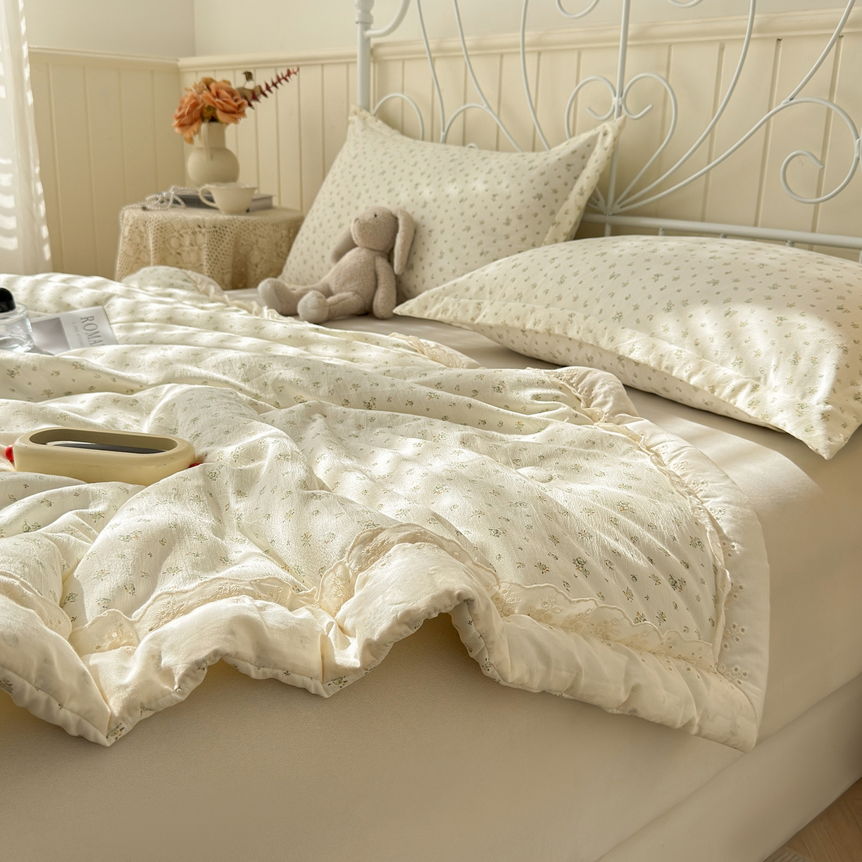 91家纺网 家纺一手货源 找家纺 景眠 2026春夏新款花边款大豆夏被夏凉被空调被 繁花点点