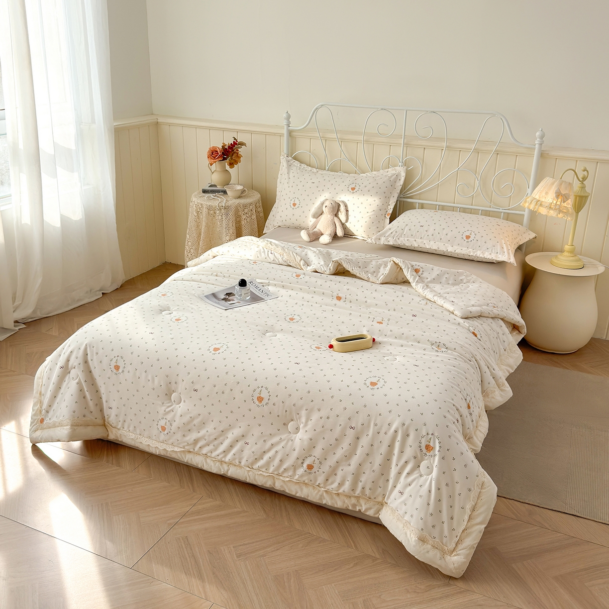 91家纺网 家纺一手货源 找家纺 景眠 2026春夏新款花边款大豆夏被夏凉被空调被 花田鸭