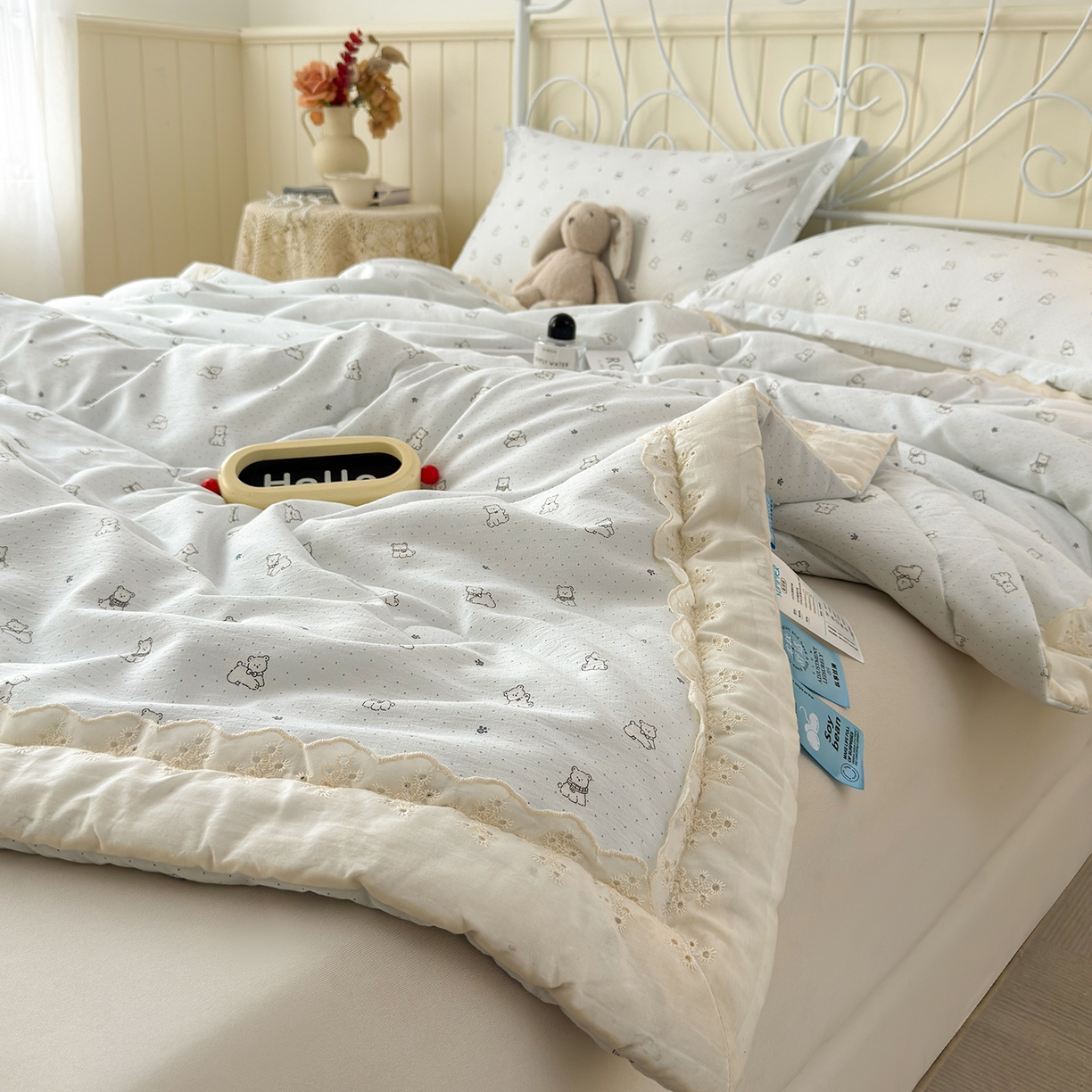 91家纺网 家纺一手货源 找家纺 景眠 2026春夏新款花边款大豆夏被夏凉被空调被 淘气小熊