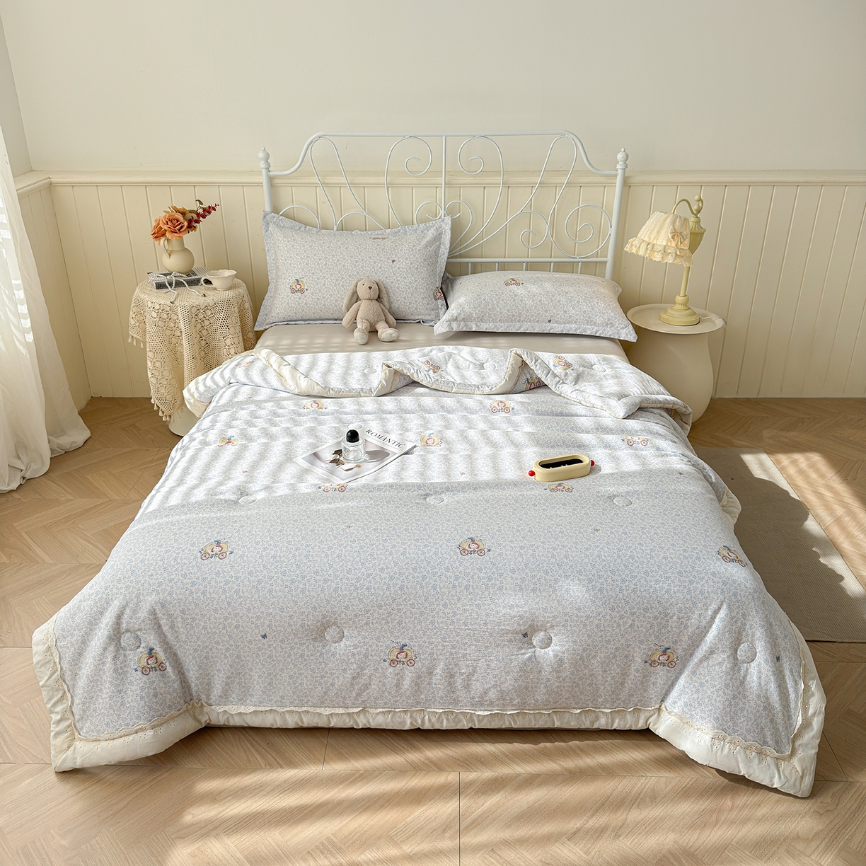 91家纺网 家纺一手货源 找家纺 景眠 2026春夏新款花边款大豆夏被夏凉被空调被 南瓜车