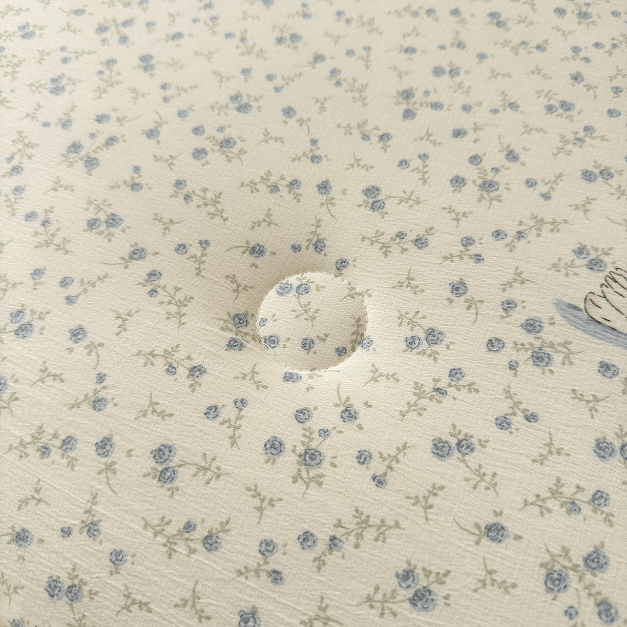 91家纺网 家纺一手货源 找家纺 景眠 2026春夏新款花边款大豆夏被夏凉被空调被 天鹅之恋