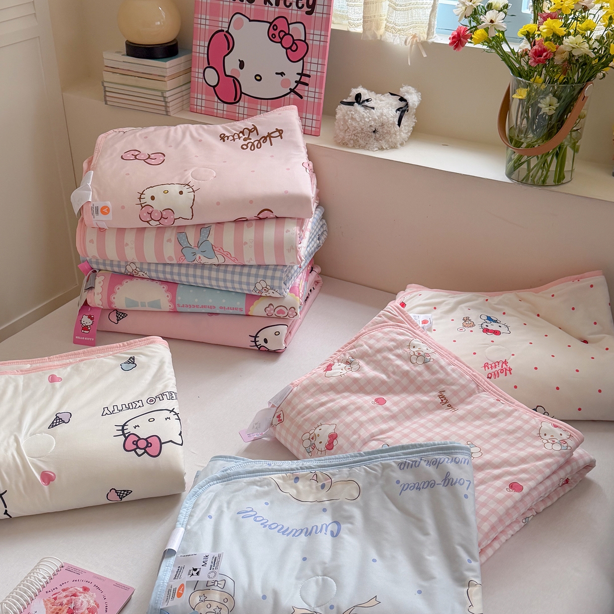 91家纺网 家纺一手货源 找家纺 桃子家居 2026新款A类三丽鸥高品质可组合凉感丝乳胶席牛奶丝针织棉软糯夏被四件套 组合图