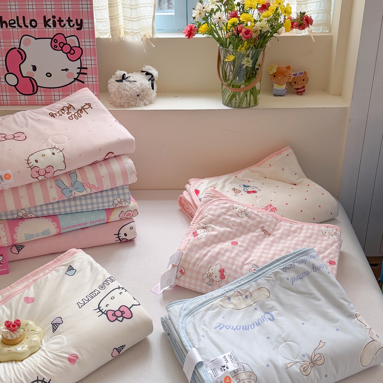 91家纺网 家纺一手货源 找家纺 桃子家居 2026新款A类三丽鸥高品质可组合凉感丝乳胶席牛奶丝针织棉软糯夏被四件套 组合图