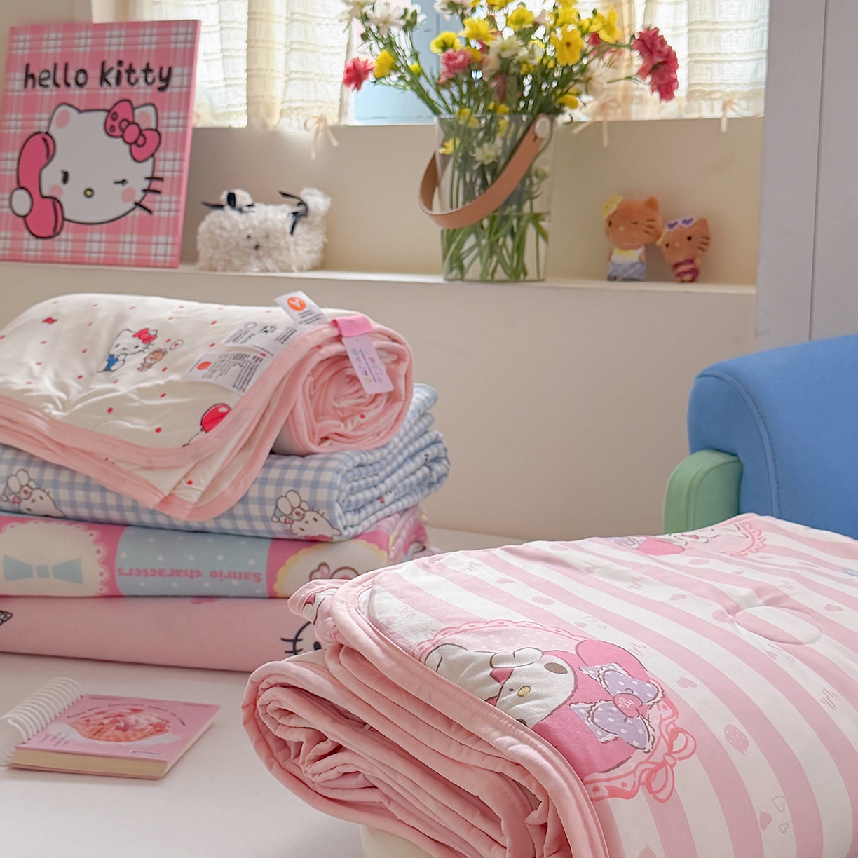 91家纺网 家纺一手货源 找家纺 桃子家居 2026新款A类三丽鸥高品质可组合凉感丝乳胶席牛奶丝针织棉软糯夏被四件套 组合图