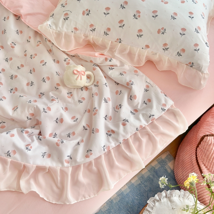 91家纺网 家纺一手货源 找家纺 港岛妹妹 2026新款雪纺花边夏被夏凉被空调被 薄雾玫瑰