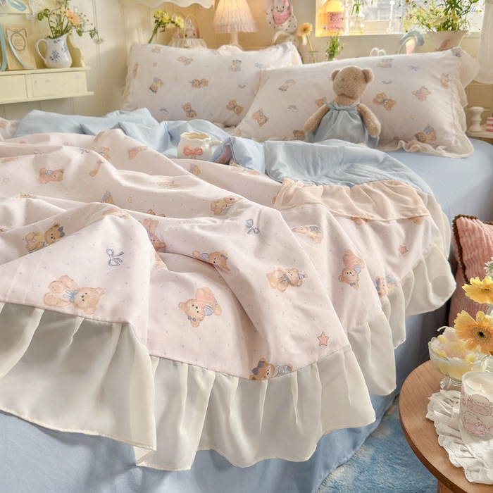 91家纺网 家纺一手货源 找家纺 港岛妹妹 2026新款雪纺花边夏被夏凉被空调被 蓝仔小熊-粉