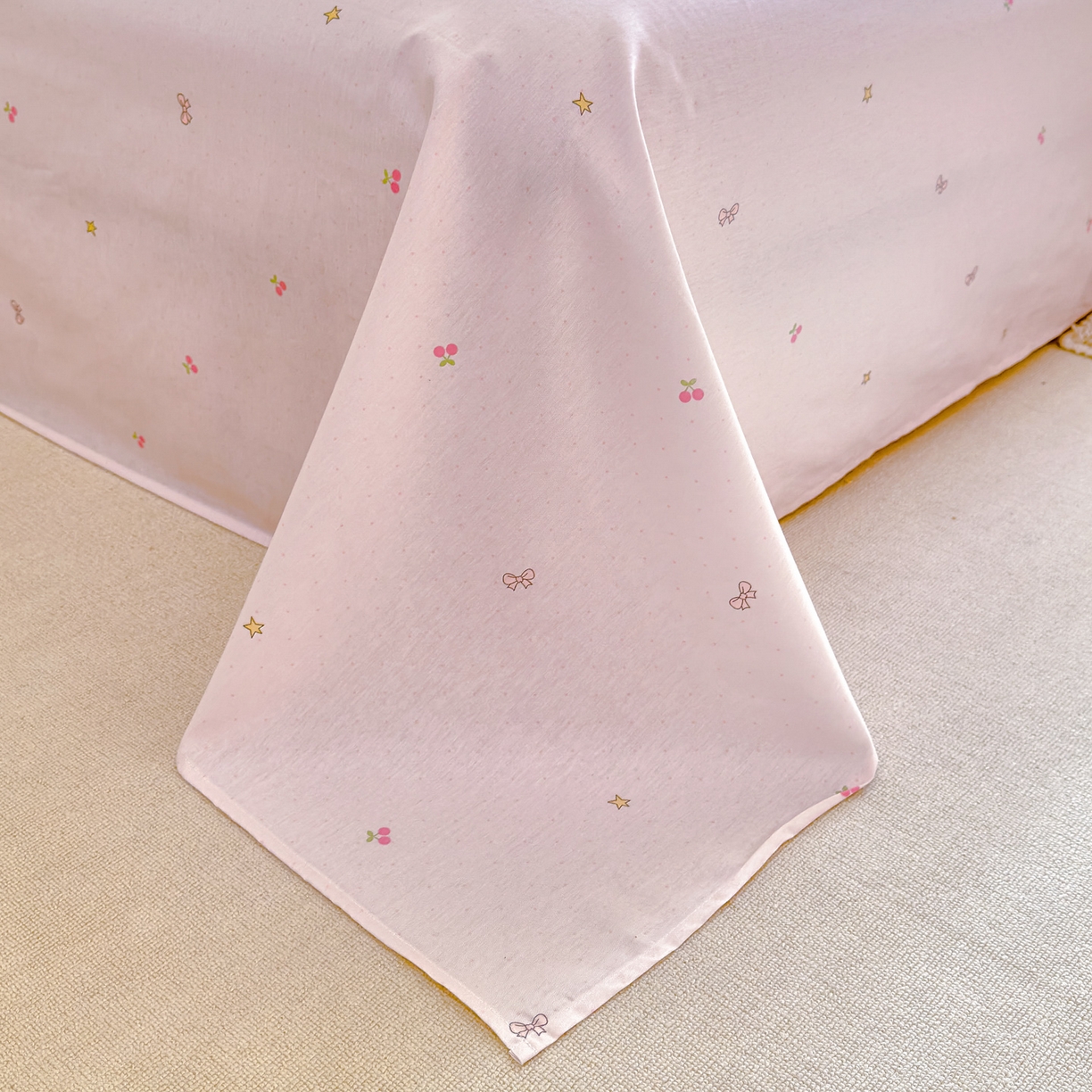 91家纺网 家纺一手货源 找家纺 洺兰家居 2026新款全棉纯棉13070小清新印花四件套 迷你小屋