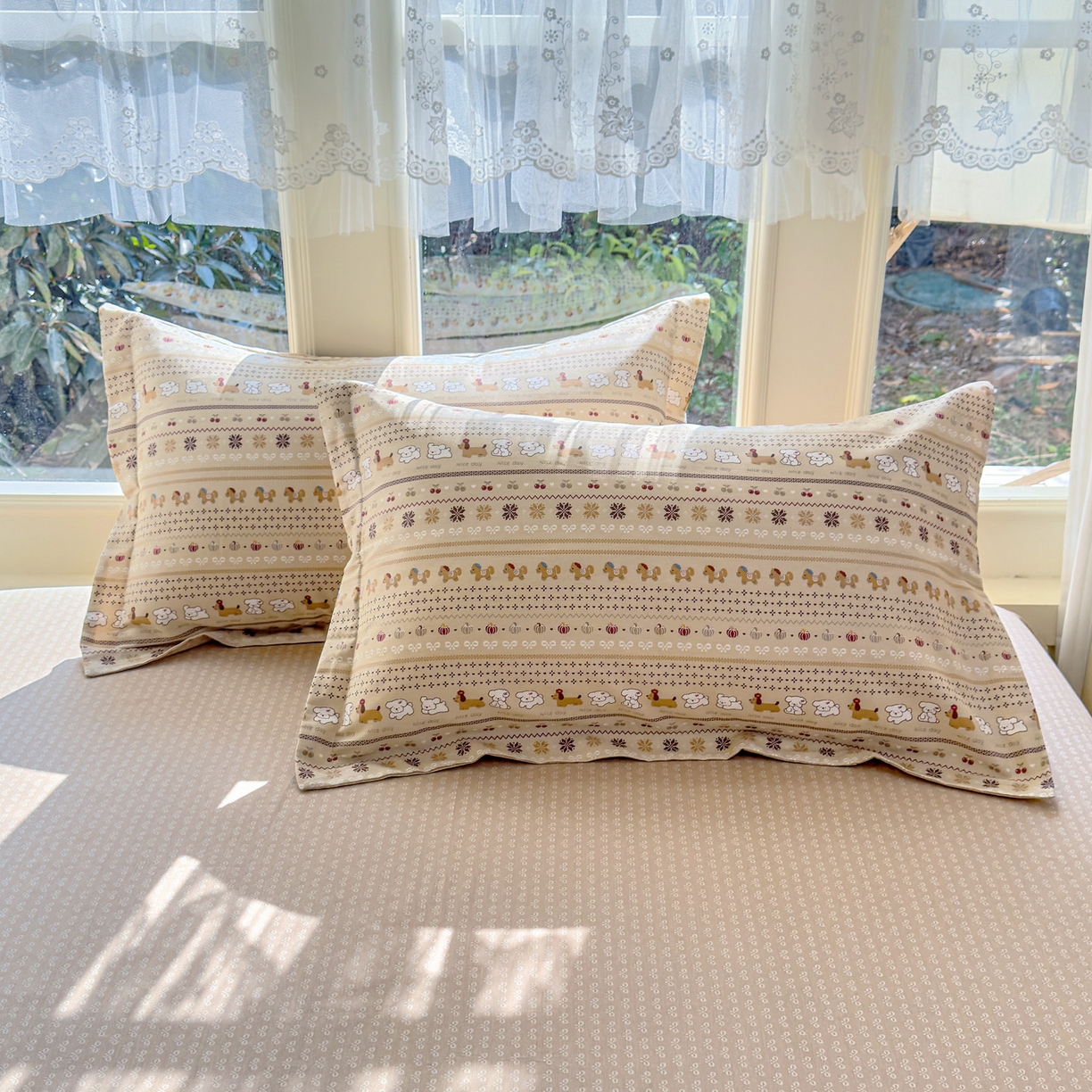 91家纺网 家纺一手货源 找家纺 洺兰家居 2026新款全棉纯棉13070小清新印花四件套 汪星人