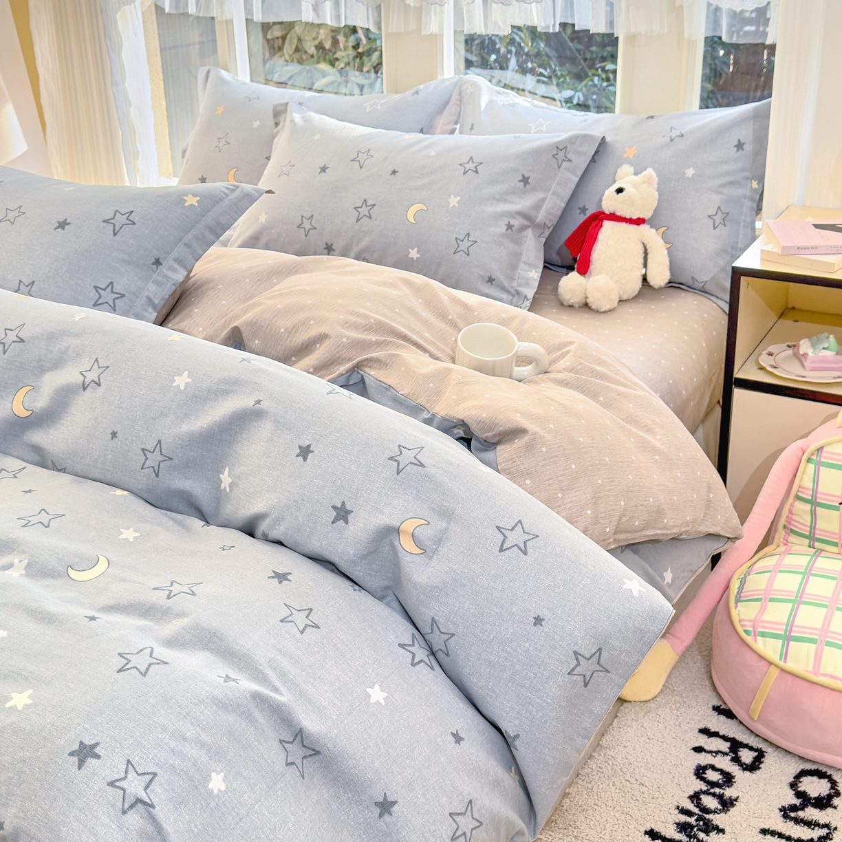 91家纺网 家纺一手货源 找家纺 洺兰家居 2026新款全棉纯棉13070小清新印花四件套 星空奇遇