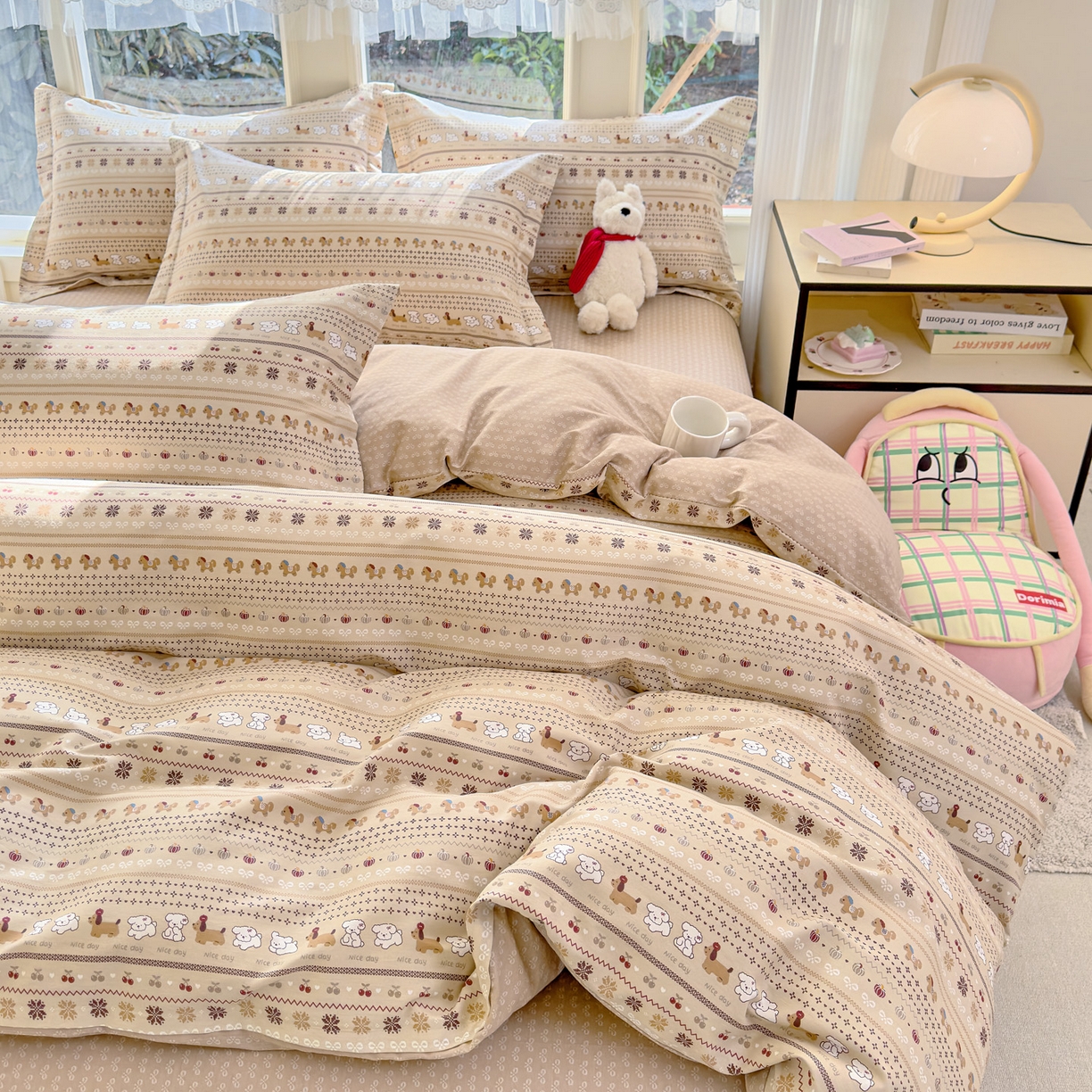 91家纺网 家纺一手货源 找家纺 洺兰家居 2026新款全棉纯棉13070小清新印花四件套 汪星人