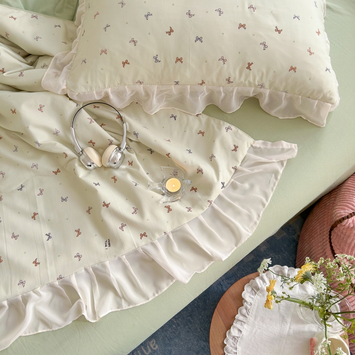 91家纺网 家纺一手货源 找家纺 港岛妹妹 2026新款雪纺花边夏被夏凉被空调被 奶茶蝴蝶结