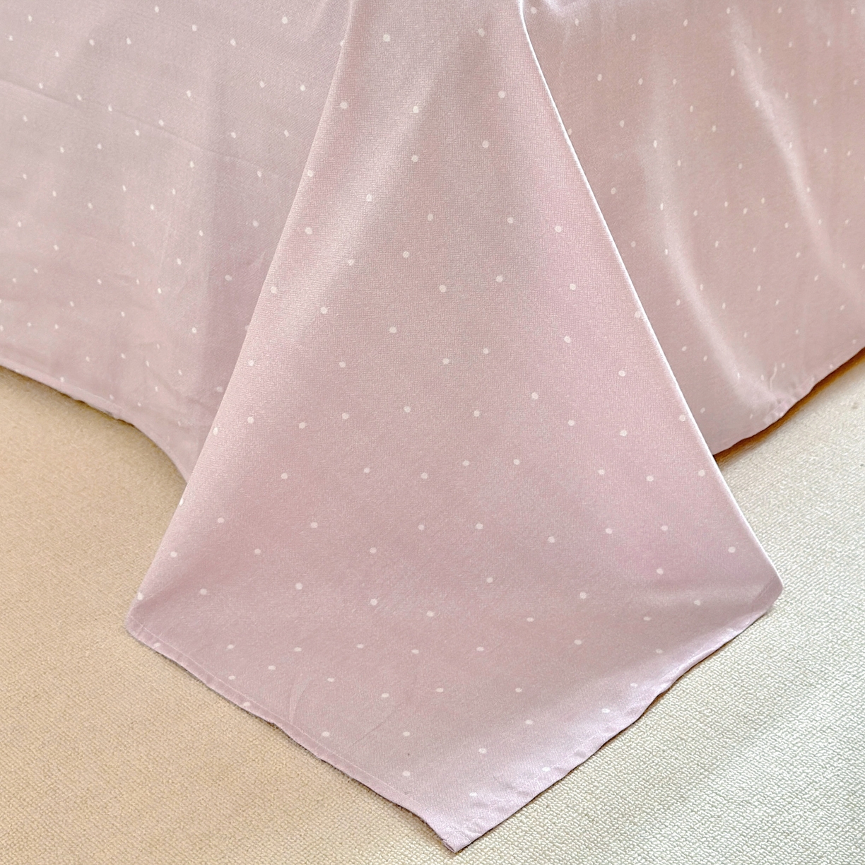 91家纺网 家纺一手货源 找家纺 洺兰家居 2026新款全棉纯棉13070小清新印花四件套 狗狗日记