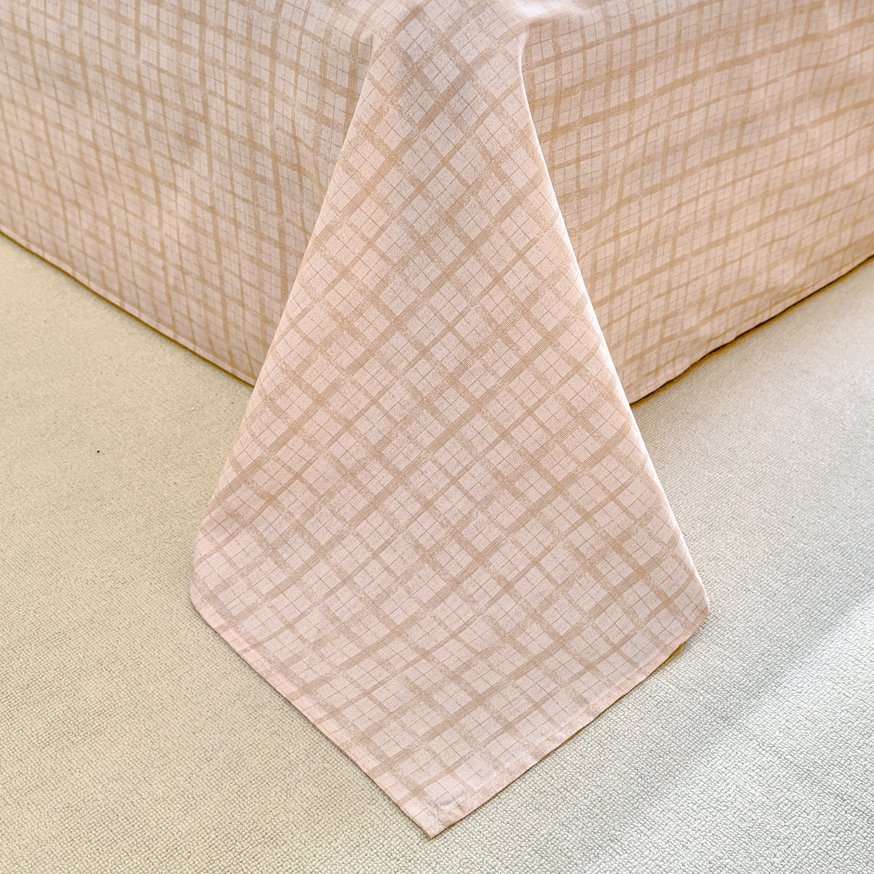 91家纺网 家纺一手货源 找家纺 洺兰家居 2026新款全棉纯棉13070小清新印花四件套 魔幻南瓜