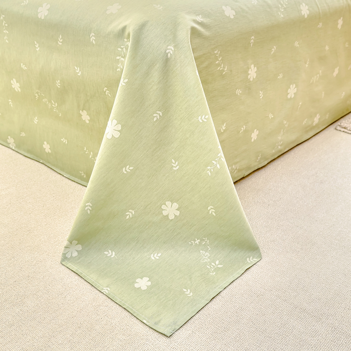 91家纺网 家纺一手货源 找家纺 洺兰家居 2026新款全棉纯棉13070小清新印花单被套被套单件 幸运四叶草