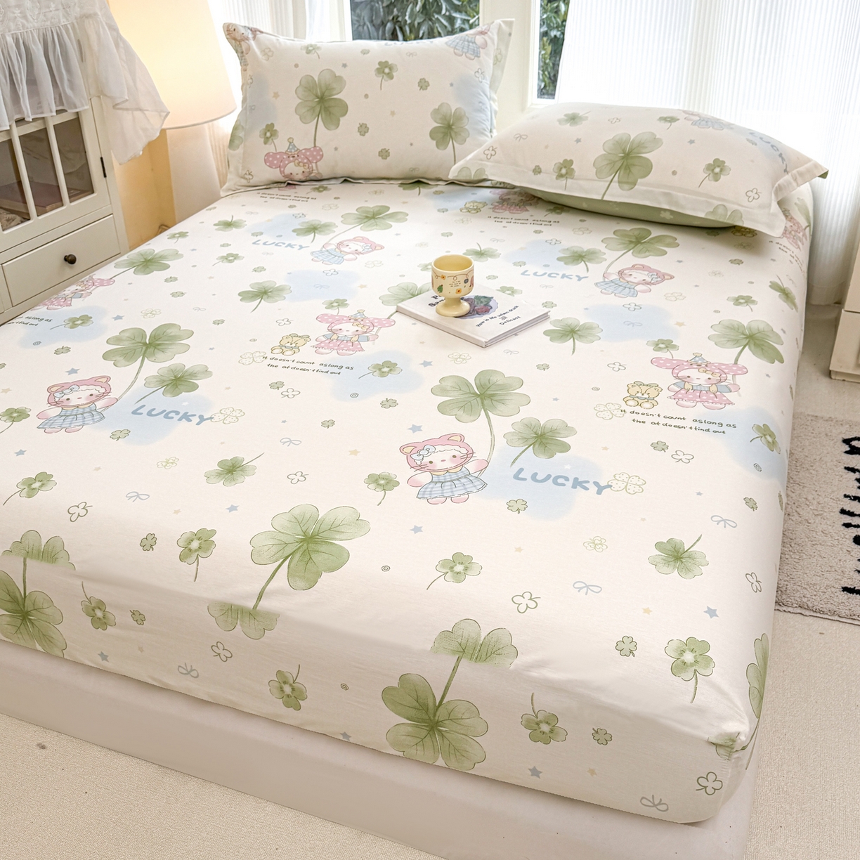 91家纺网 家纺一手货源 找家纺 洺兰家居 2026新款全棉纯棉13070小清新印花单床笠床笠单件 幸运四叶草