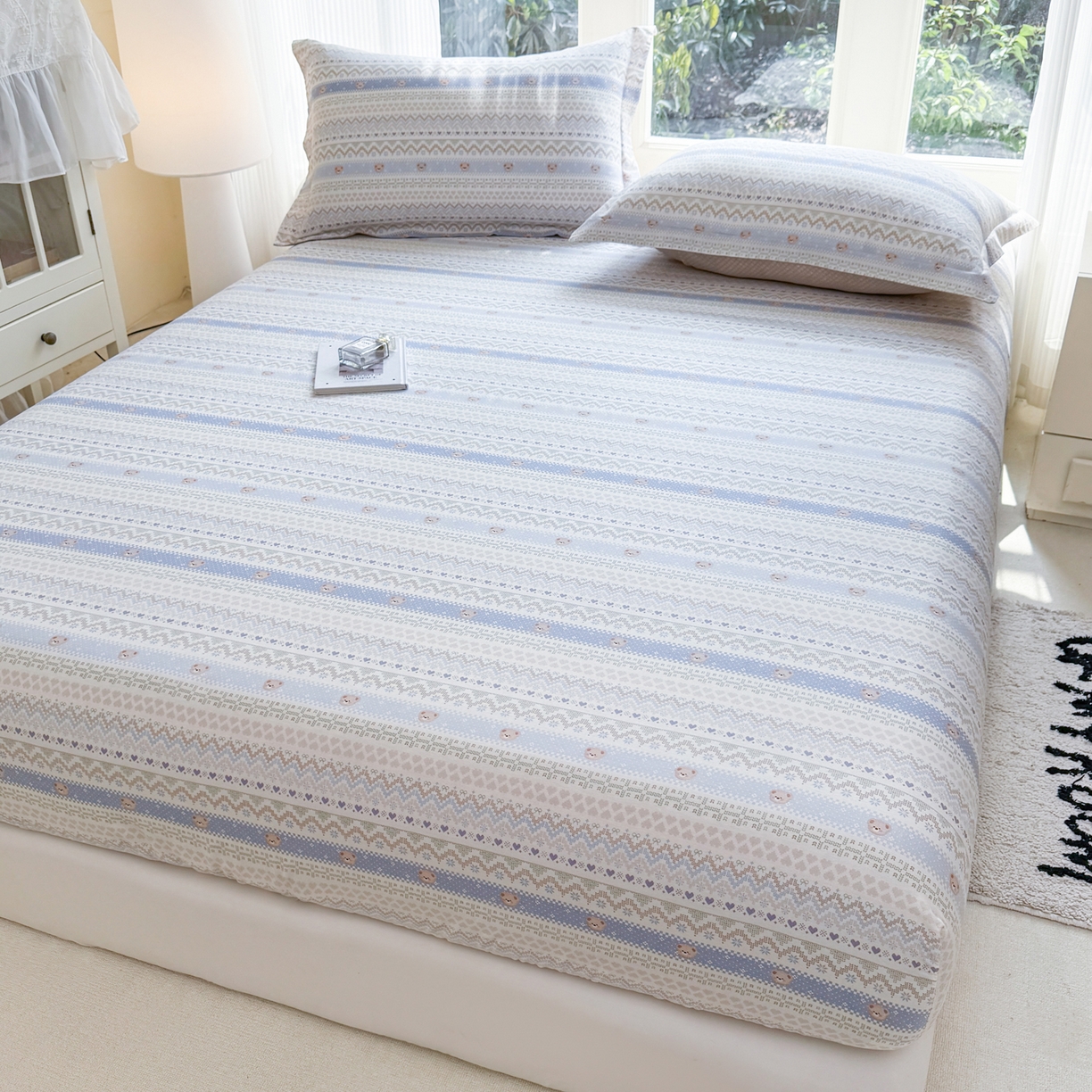 91家纺网 家纺一手货源 找家纺 洺兰家居 2026新款全棉纯棉13070小清新印花单床笠床笠单件 格纹小熊