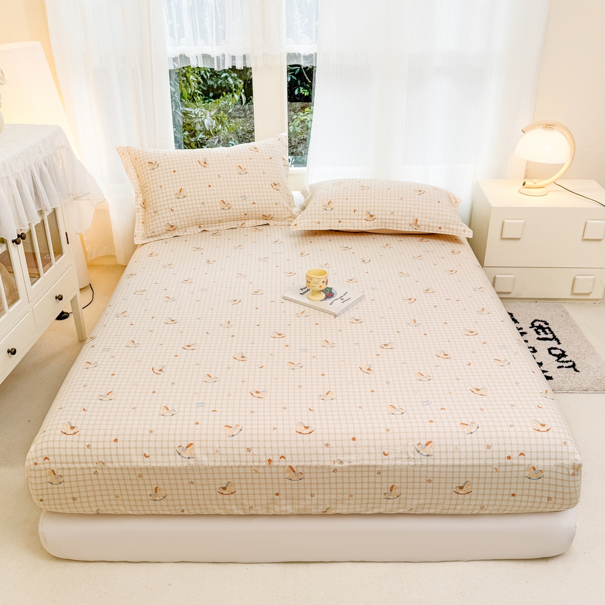 91家纺网 家纺一手货源 找家纺 洺兰家居 2026新款全棉纯棉13070小清新印花单床笠床笠单件 木马星梦