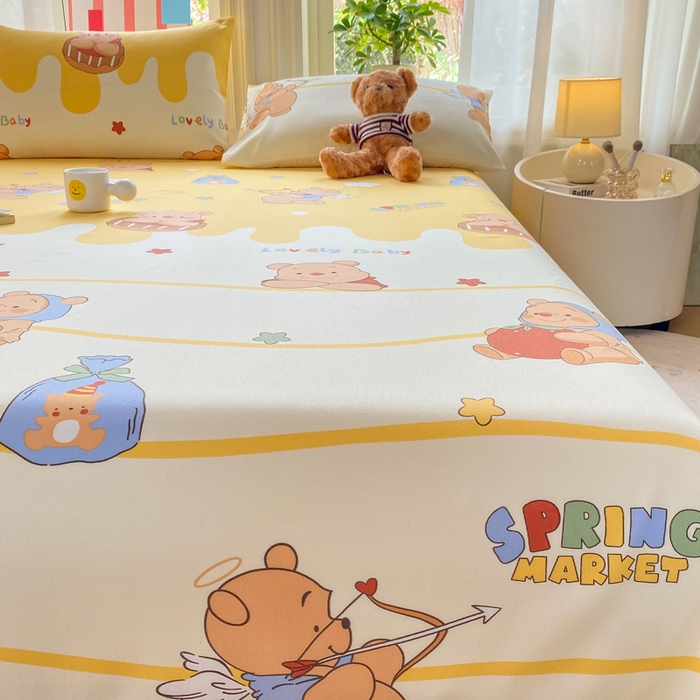 91家纺网 家纺一手货源 找家纺 晓时候 20226新款细纱原棉老粗布床单印花床单单件凉席三件套 萌趣小熊