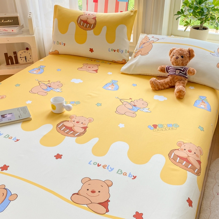 91家纺网 家纺一手货源 找家纺 晓时候 20226新款细纱原棉老粗布床单印花床单单件凉席三件套 萌趣小熊