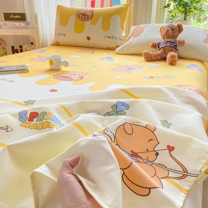 91家纺网 家纺一手货源 找家纺 晓时候 20226新款细纱原棉老粗布床单印花床单单件凉席三件套 萌趣小熊