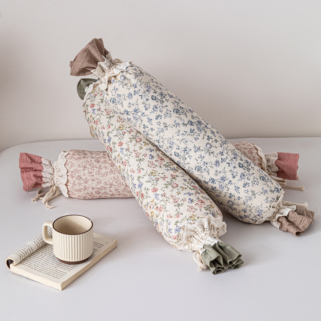 91家纺网 家纺一手货源 找家纺 卓昌枕芯 2026新款全棉双层纱小清新碎花糖果枕颈椎枕安抚枕枕芯枕头 组合图仅供展示不可下单