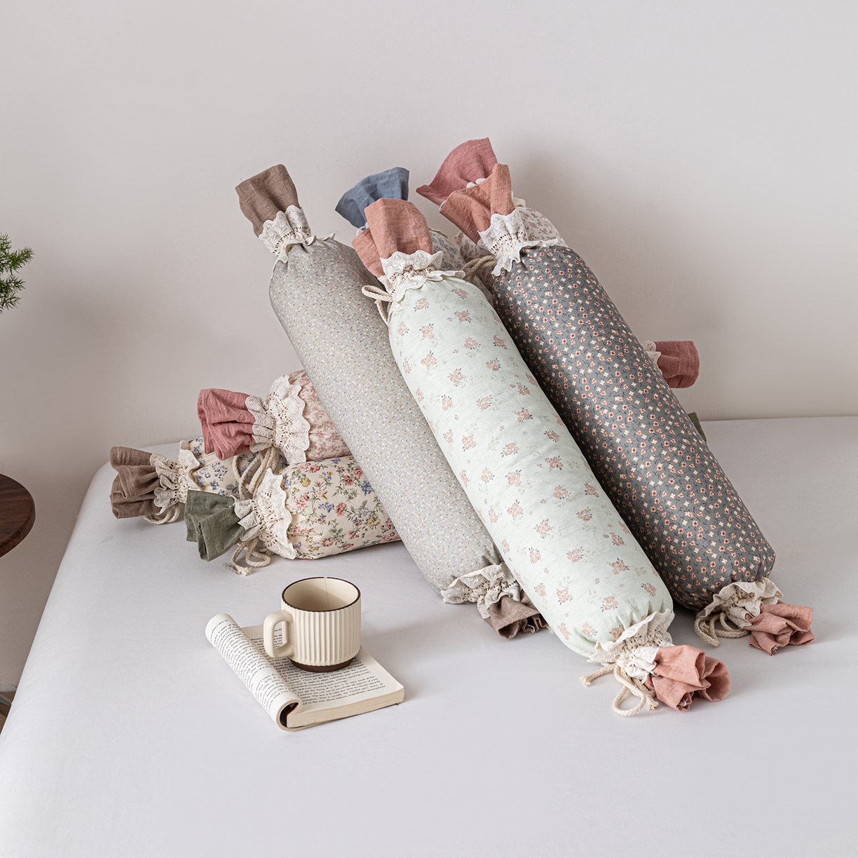 91家纺网 家纺一手货源 找家纺 卓昌枕芯 2026新款全棉双层纱小清新碎花糖果枕颈椎枕安抚枕枕芯枕头 组合图仅供展示不可下单