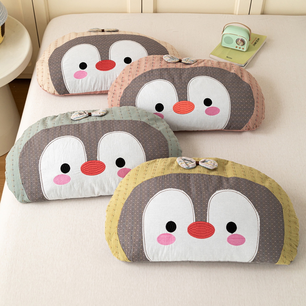 91家纺网 家纺一手货源 找家纺 （总）卓昌枕芯 2026新款全棉卡通小企鹅荞麦枕可拆洗枕头枕芯