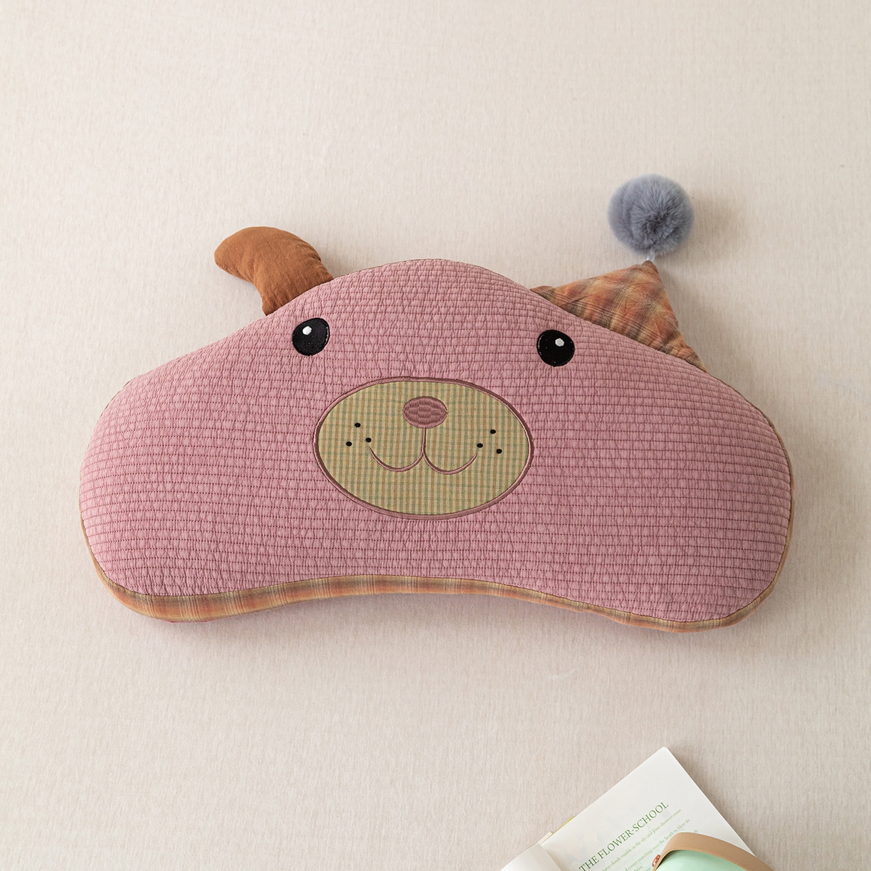 91家纺网 家纺一手货源 找家纺 （总）卓昌枕芯 2026新款全棉圣诞熊卡通荞麦枕可拆洗枕芯枕头