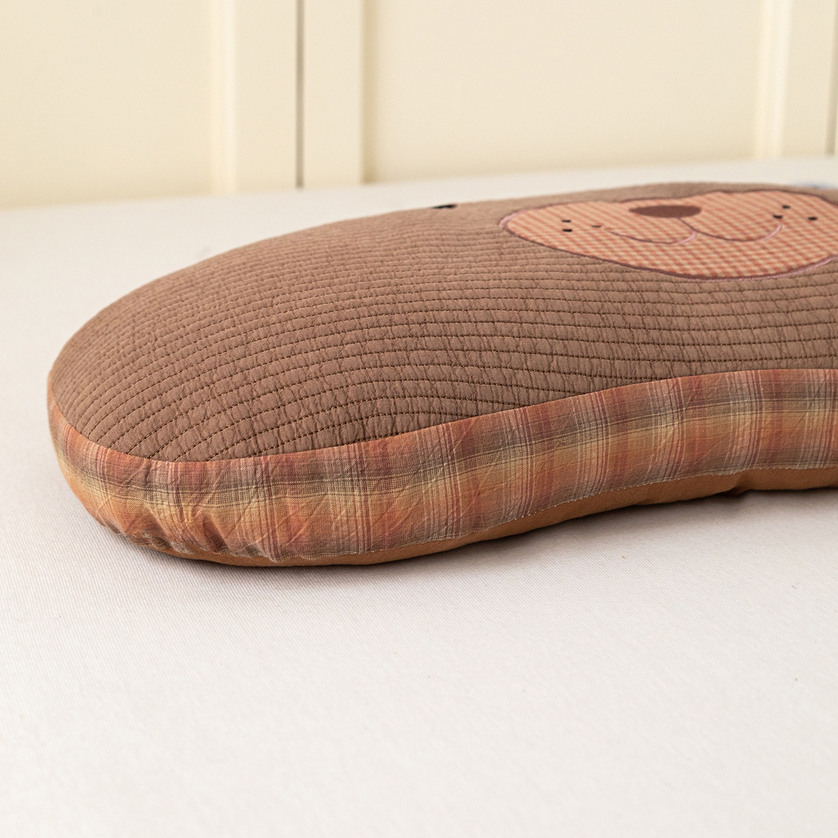 91家纺网 家纺一手货源 找家纺 卓昌枕芯 2026新款全棉圣诞熊卡通荞麦枕可拆洗枕芯枕头 圣诞熊 -咖