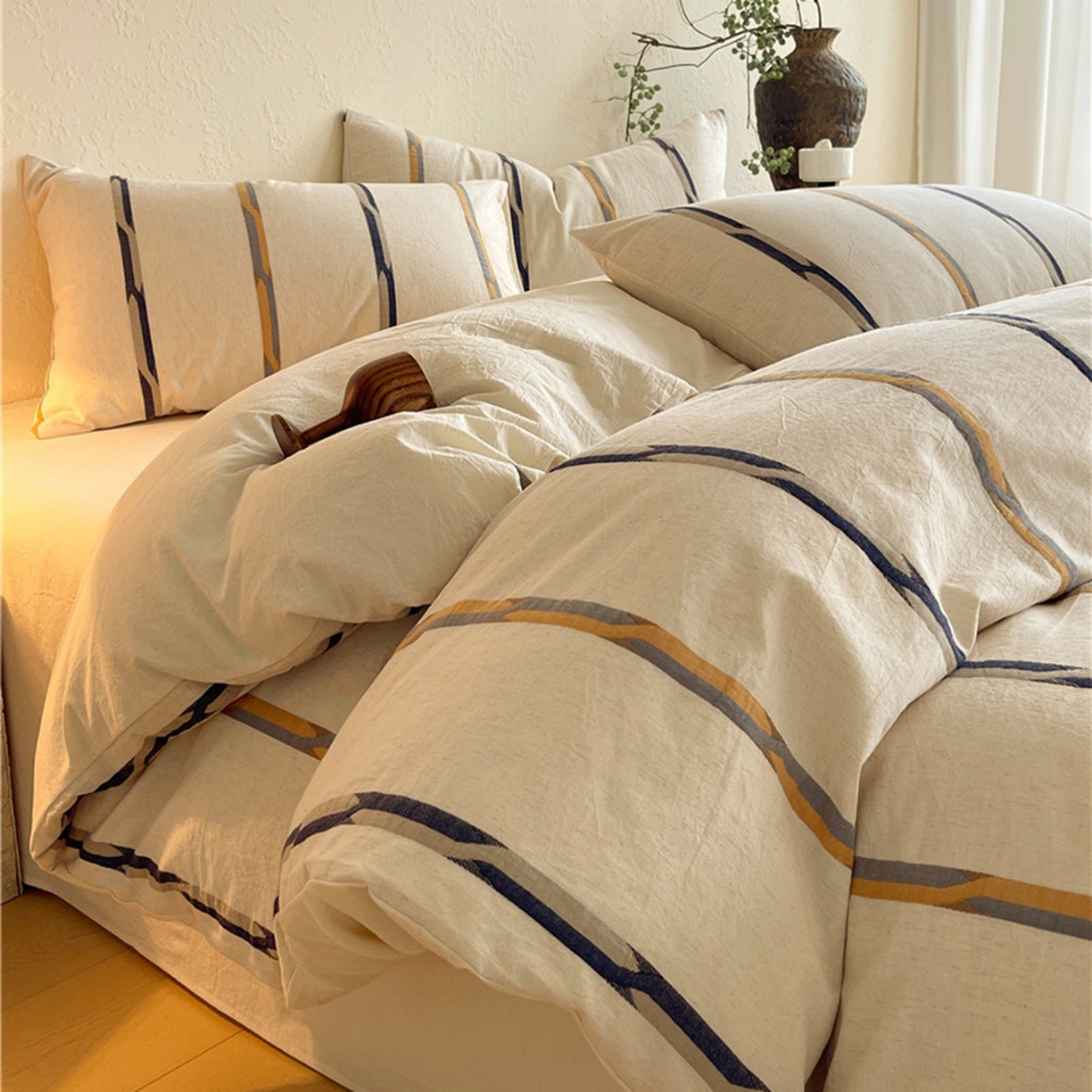 91家纺网 家纺一手货源 找家纺 琪格格纺织 2026新款A类棉麻亚麻侘寂风条纹提花四件套-平行线系列 平行线 咖条