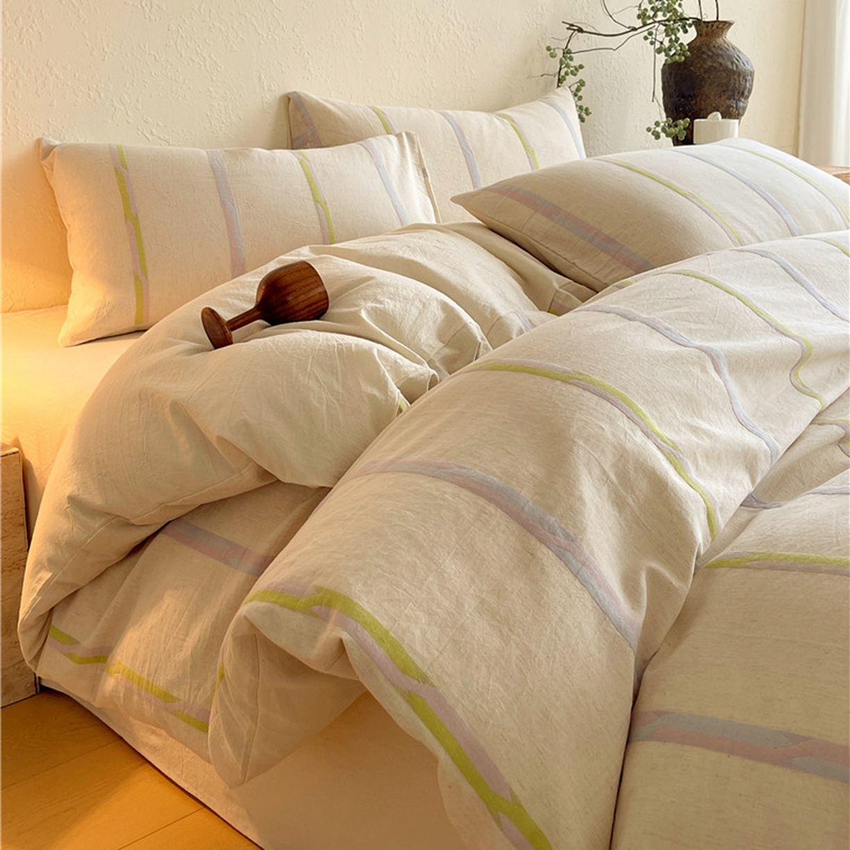 91家纺网 家纺一手货源 找家纺 （总）琪格格纺织 2026新款A类棉麻亚麻侘寂风条纹提花四件套-平行线系列