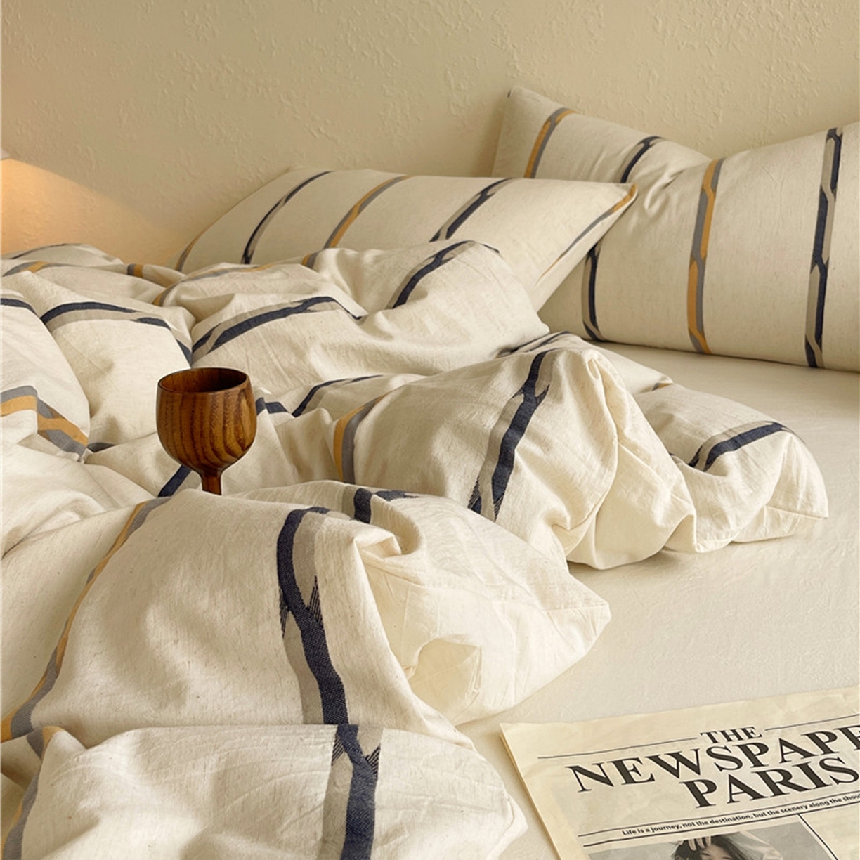 91家纺网 家纺一手货源 找家纺 琪格格纺织 2026新款A类棉麻亚麻侘寂风条纹提花四件套-平行线系列 平行线 咖条